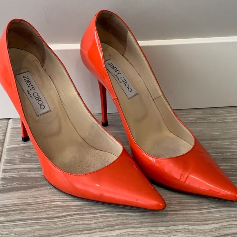 JIMMY CHOO PATENT LEATHER HEALS
